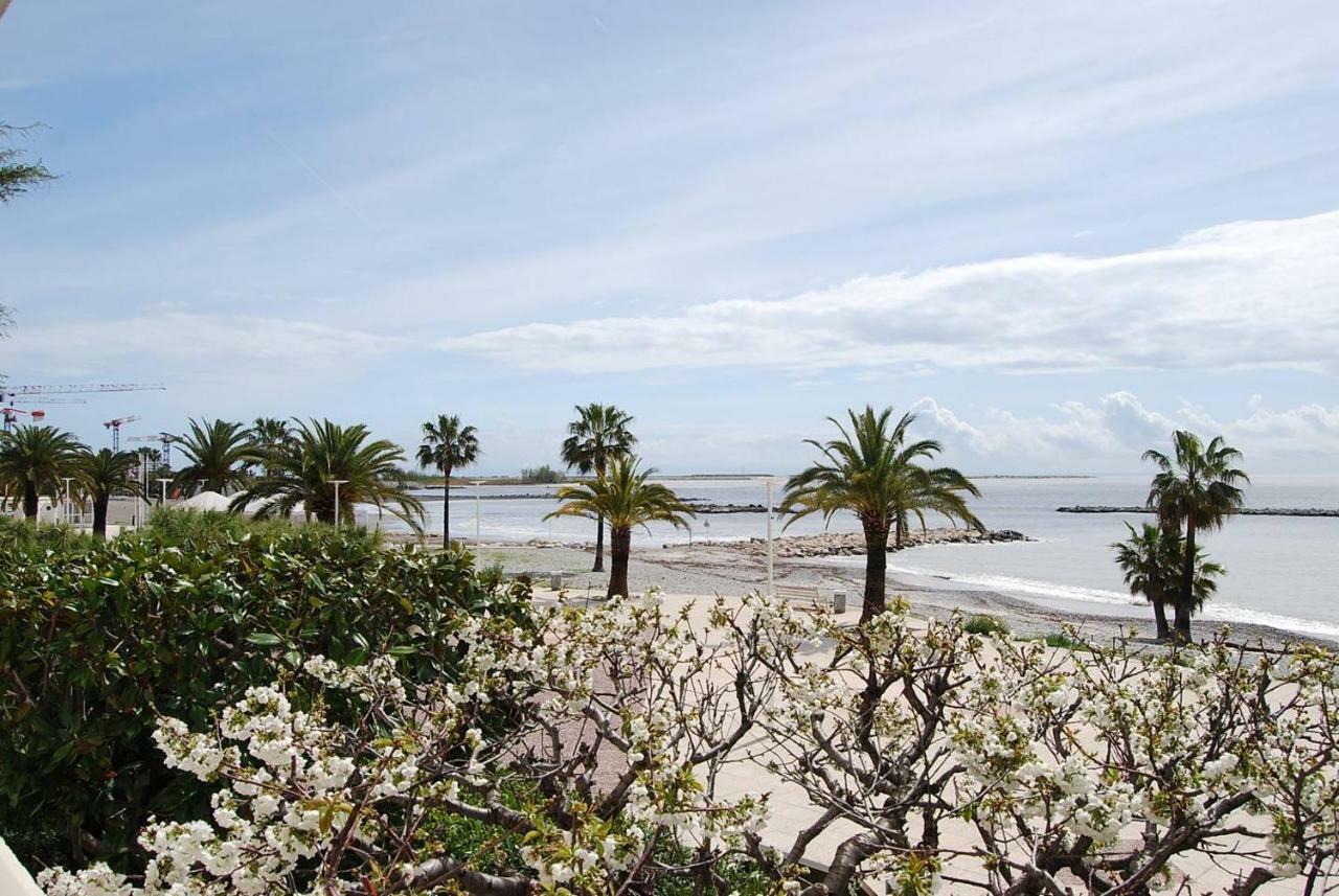 Les Voiliers Appartamento Saint-Laurent-du-Var Esterno foto